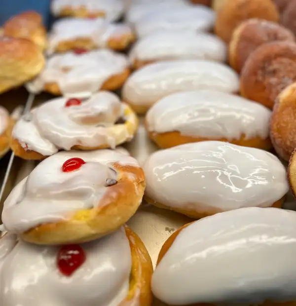 Chelsea buns and iced buns at Belinda's Bakery tea rooms