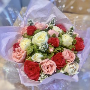 Rose Cupcake Bouquet